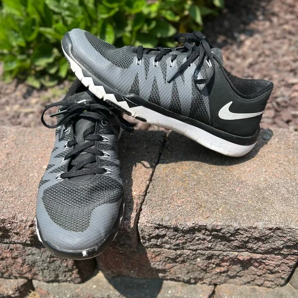 Nike Shoes Nike Mens Flywire 5 Running Shoe Poshmark